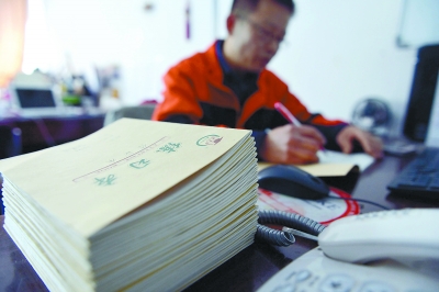 贺伯原与模具的“毫厘”较量