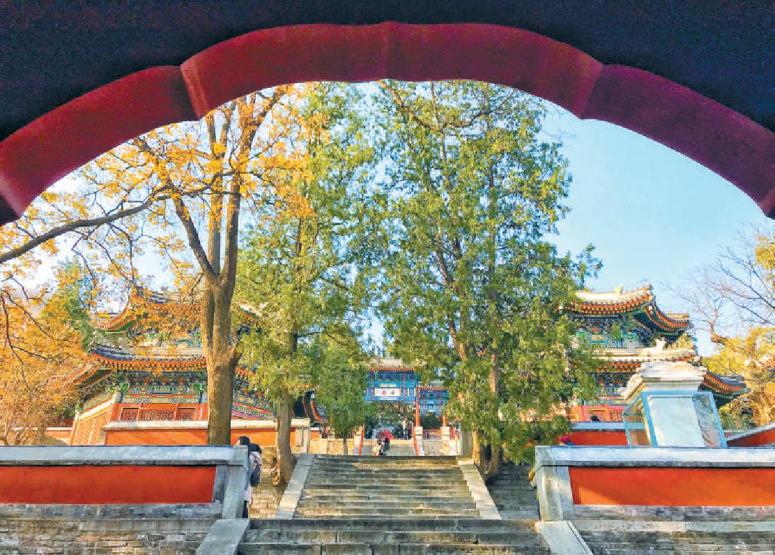 复建后的香山寺。摄影 林硕