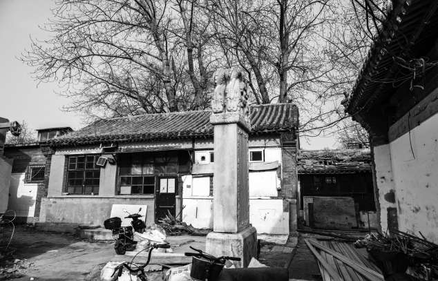 梓潼文昌庙现状，石碑高大完好。