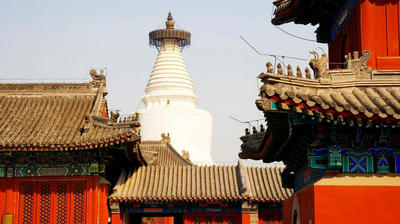 以白色古塔而得名：白塔寺