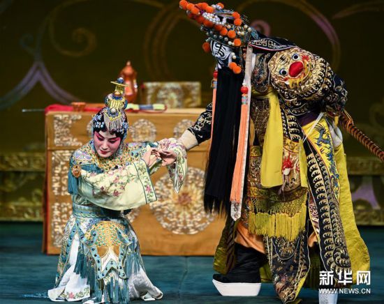 张火丁京剧《霸王别姬》：美梅派之美，实现美美与共