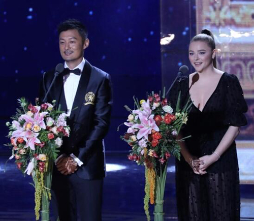 第八届北京国际电影节开幕式晚会举行