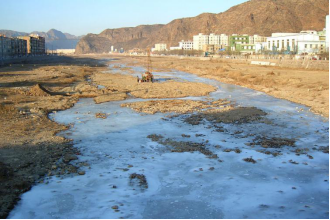 清水河同一地点今昔对比，河道治理成效明显