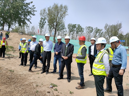 2021年5月3日，公司总经理康学增到廊坊检查固安、涿州在建项目施工进度及项目质量、安全情况。.jpg