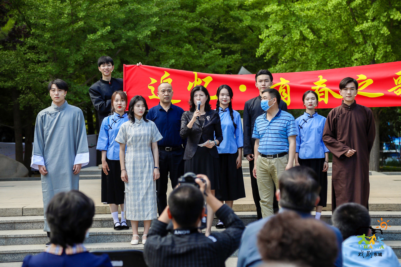 大戏东望·2021南锣鼓巷戏剧展演季正式开启.jpg