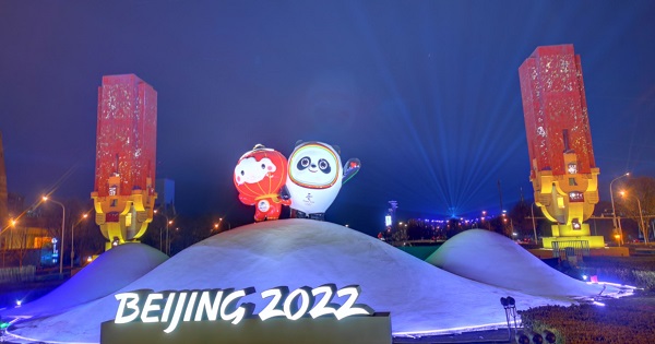 北京2022年冬奥会和冬残奥会城市景观布置进行中1.jpg