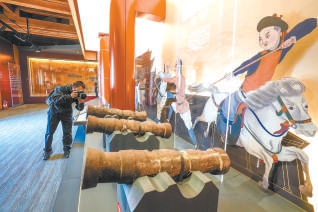 历经近四年修缮一新的团城演武厅中，近百件展品展示健锐营面貌。