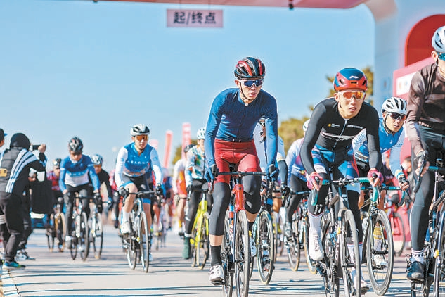 11月5日，2022第十二届北京国际自行车骑游大会在世园公园举办。