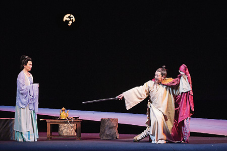 话剧《李白》剧照　李春光　摄