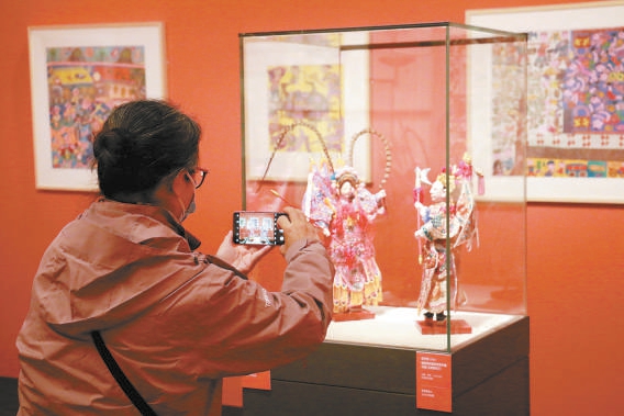 中国美术馆展出近600件典藏精品