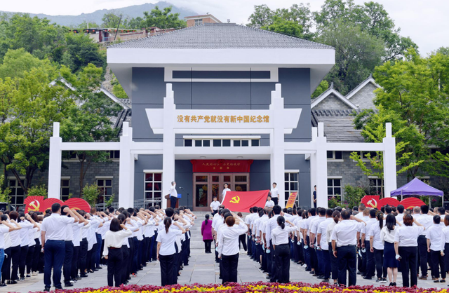 “人民的心声 历史的旋律”主题展房山开展3.png