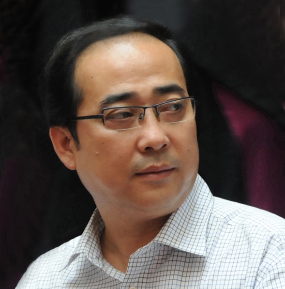 何洁