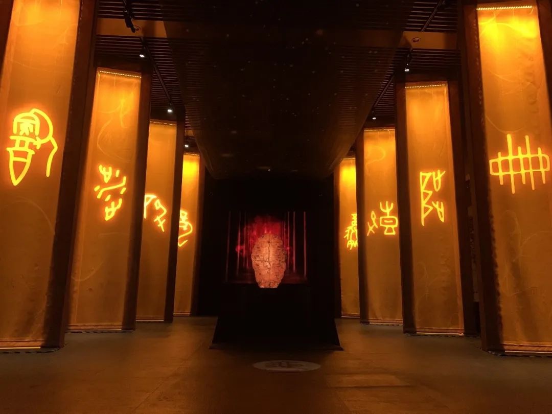 “姓属林”