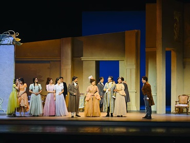 匠心演绎经典 朗博恩村温暖重逢 国家大剧院制作话剧《傲慢与偏见》第二轮首演圆满启幕 匠心演绎经典 朗博恩村温暖重逢 国家大剧院制作话剧《傲慢与偏见》第二轮首演圆满启幕