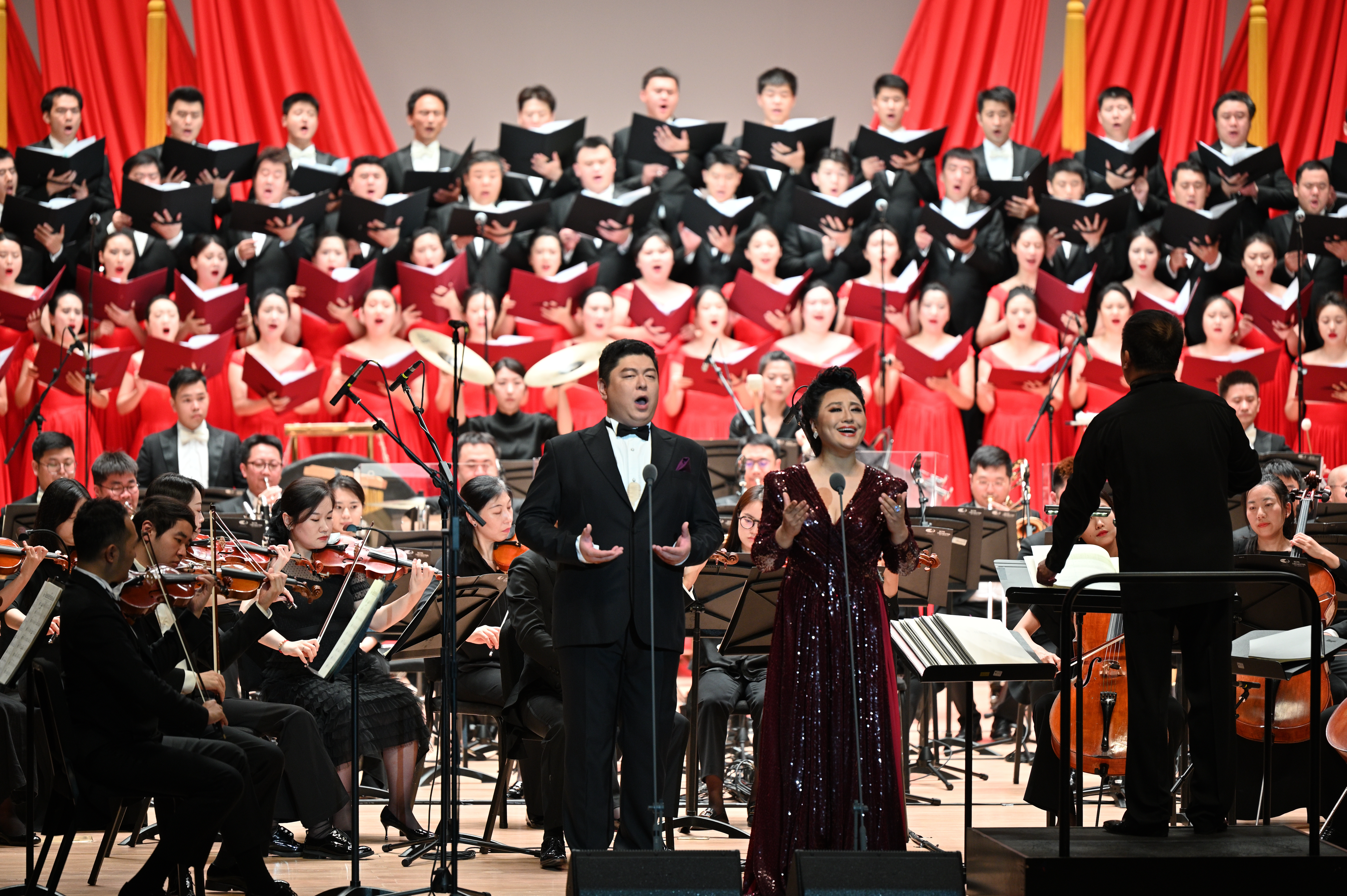 华彩秋韵-国家大剧院专场音乐会走进中央党校
