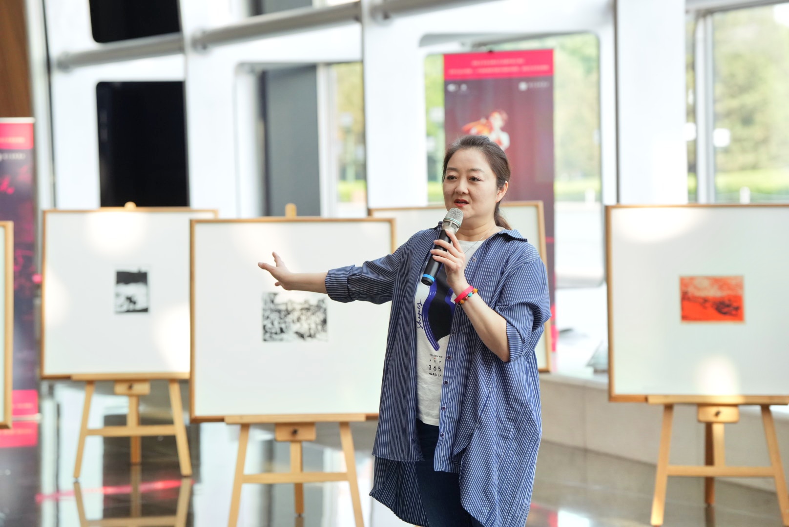 《杨家岭的春天》展现文艺经典新风貌