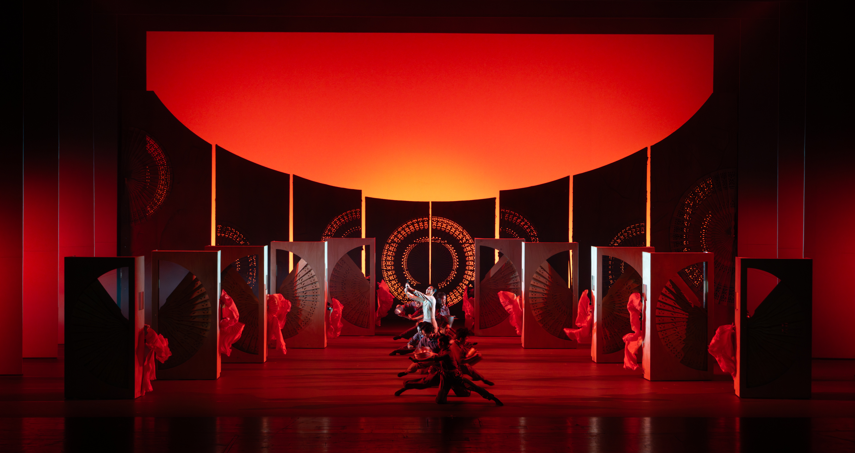 艺展风华 志铸秋实 第十八届“春华秋实”展演圆满落幕 艺展风华 志铸秋实 第十八届“春华秋实”展演圆满落幕