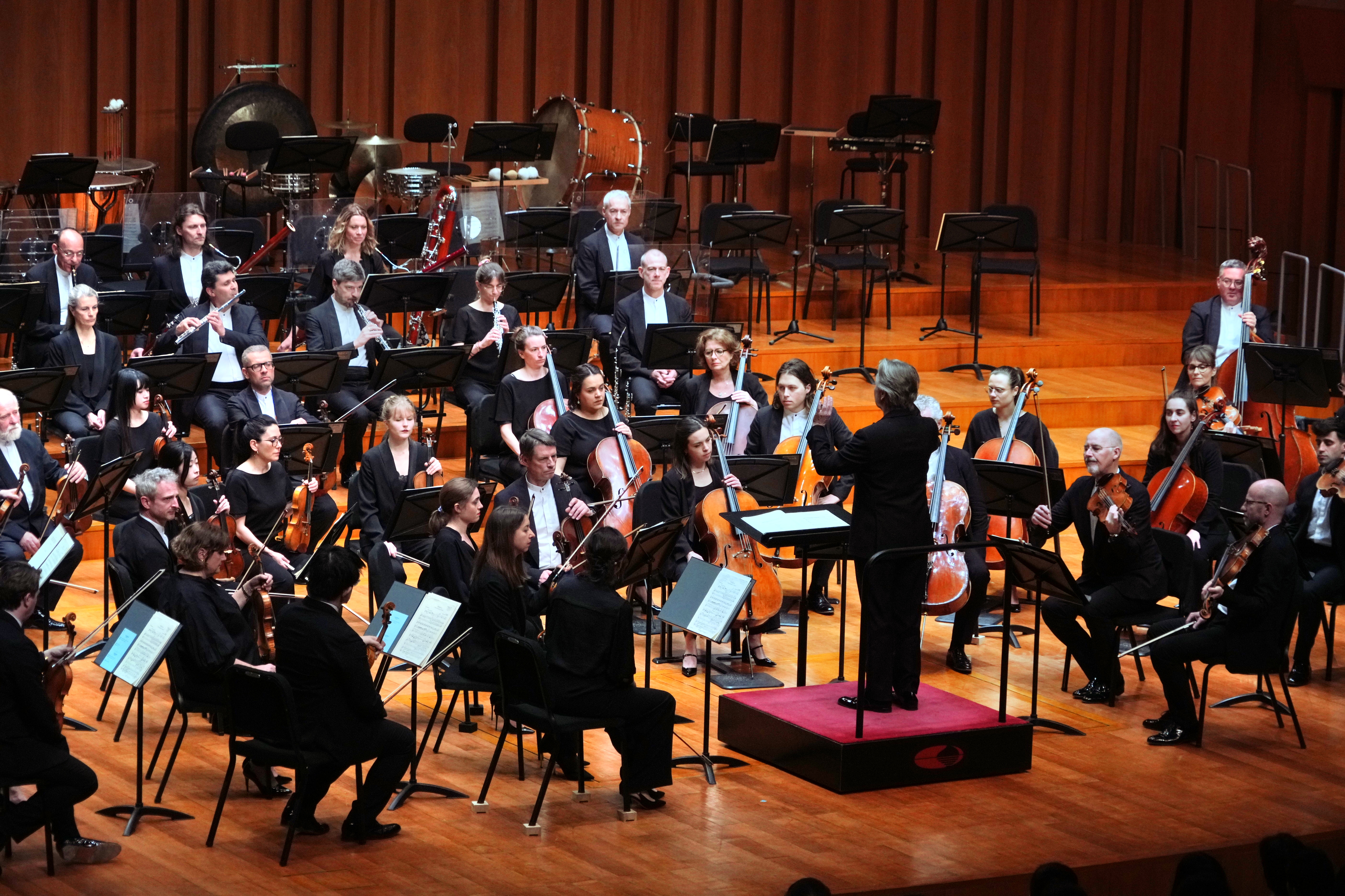 巴黎管弦乐团重返国家大剧院，演绎绚烂梦幻的“法兰西之声”