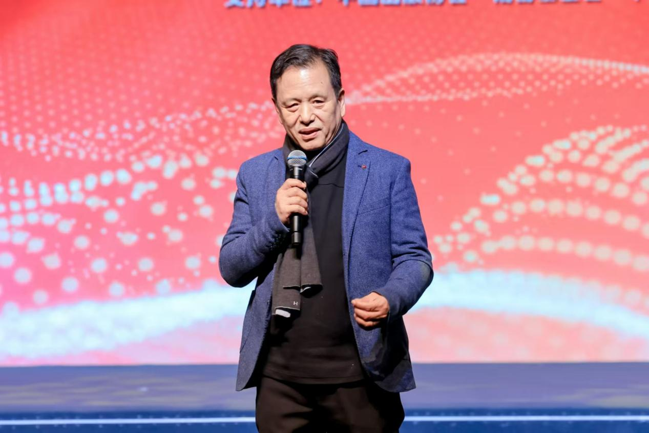 ▲中国作家协会党组成员、副主席、书记处书记李敬泽主题演讲“阅读与创造”
