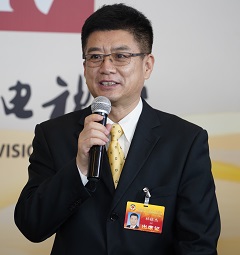 杜镇杰