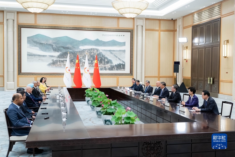 9月22日下午，国家主席习近平在杭州西湖国宾馆会见来华出席第19届亚洲运动会开幕式的亚洲奥林匹克理事会代理主席辛格。