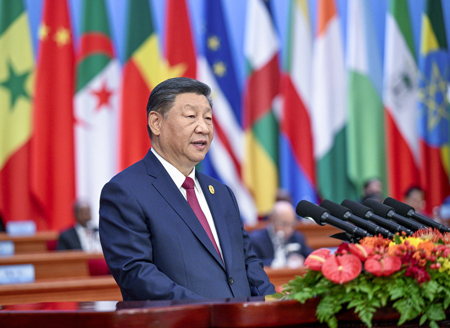 9月5日上午，国家主席习近平在北京人民大会堂出席中非合作论坛北京峰会开幕式并发表题为《携手推进现代化，共筑命运共同体》的主旨讲话。