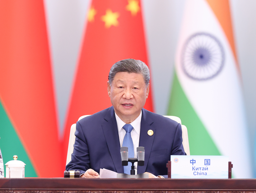9月1日下午，“上海合作组织＋”会议在天津梅江会展中心举行。国家主席习近平主持会议并发表题为《凝聚上合力量 完善全球治理》的重要讲话。