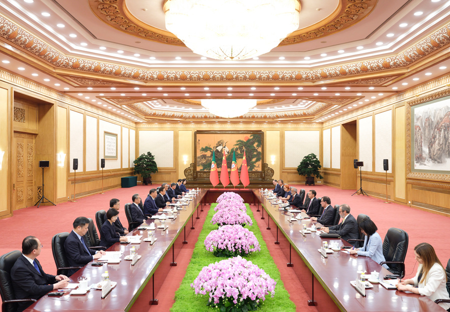 9月9日上午，国家主席习近平在北京人民大会堂会见葡萄牙总理蒙特内格罗。