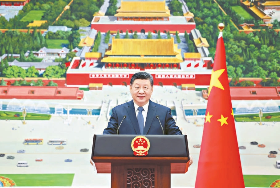 一月十六日上午，国家主席习近平在北京人民大会堂接受十八位驻华大使递交国书。这是仪式结束后，习近平在北京厅对使节们发表讲话。