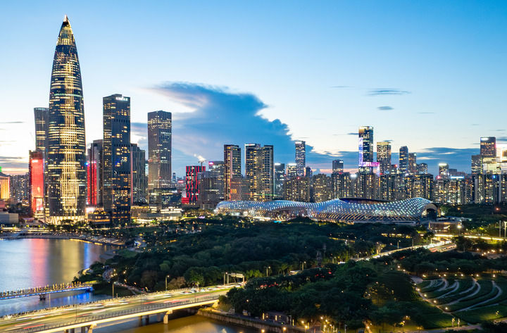 这是位于广东省深圳市南山区的深圳湾体育中心以及周边建筑(2025年6月25日摄,无人机照片)。 这是位于广东省深圳市南山区的深圳湾体育中心以及周边建筑(2025年6月25日摄,无人机照片)。