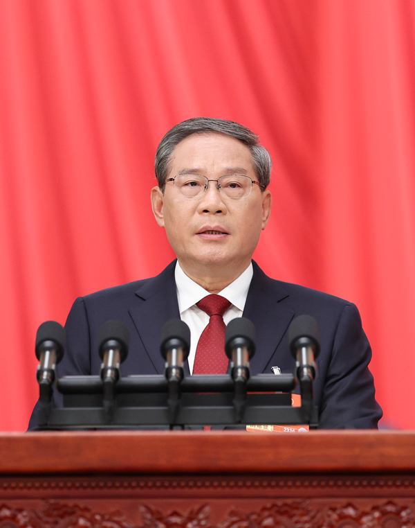 3月5日上午,第十四届全国人民代表大会第四次会议在北京人民大会堂开幕。国务院总理李强作政府工作报告。 3月5日上午,第十四届全国人民代表大会第四次会议在北京人民大会堂开幕。国务院总理李强作政府工作报告。