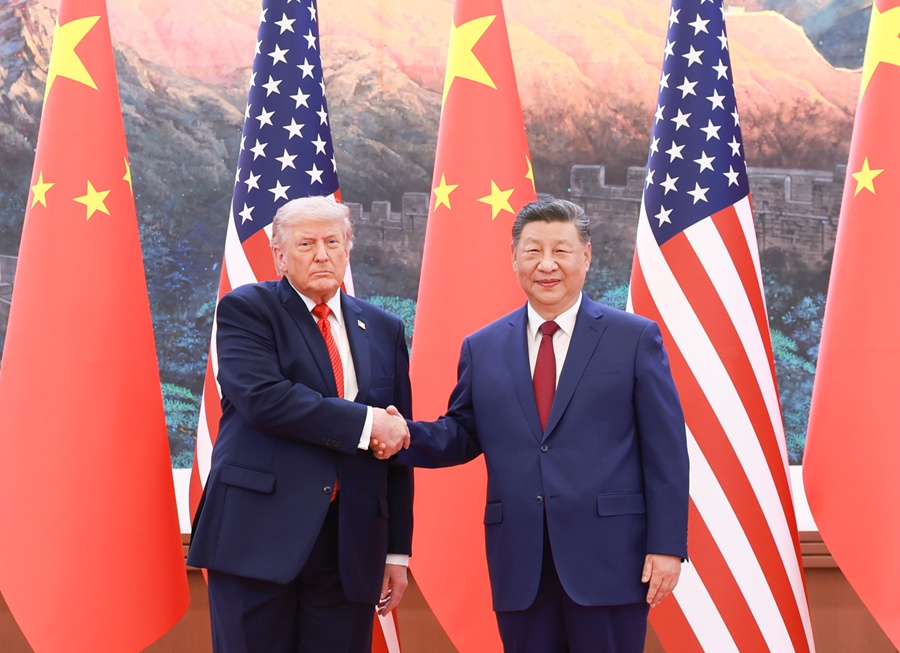 5月14日上午，国家主席习近平在北京人民大会堂同来华进行国事访问的美国总统特朗普举行会谈。