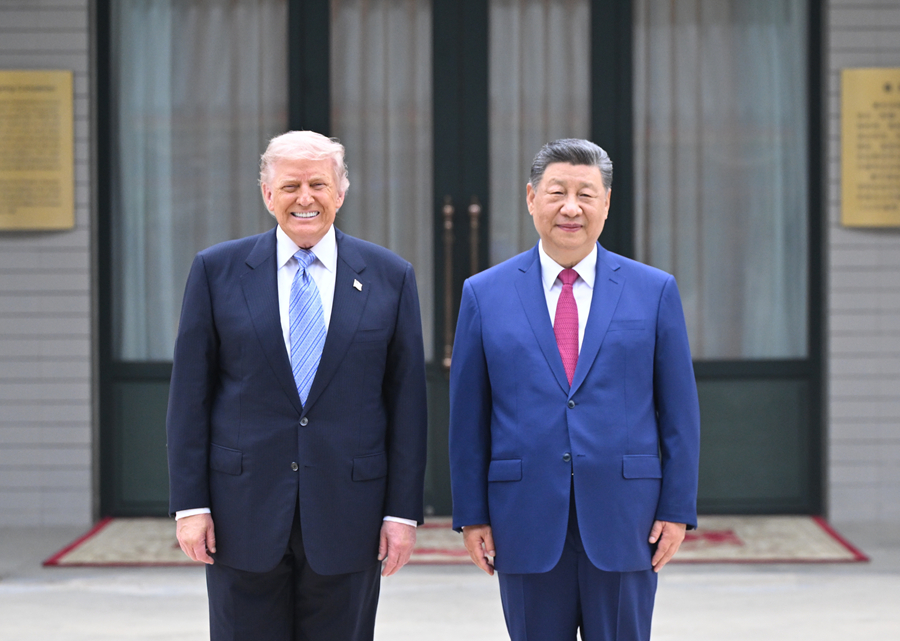 5月15日上午,国家主席习近平在中南海同美国总统特朗普举行小范围会晤。 5月15日上午,国家主席习近平在中南海同美国总统特朗普举行小范围会晤。