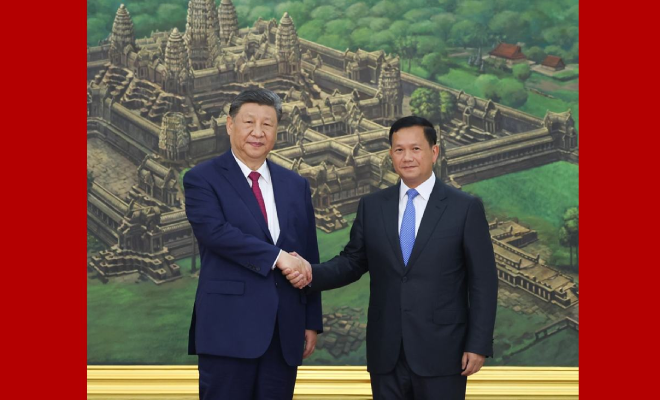 习近平同柬埔寨首相洪玛奈举行会谈