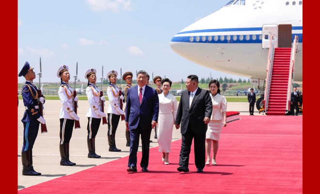 习近平抵达平壤开始对朝鲜进行国事访问