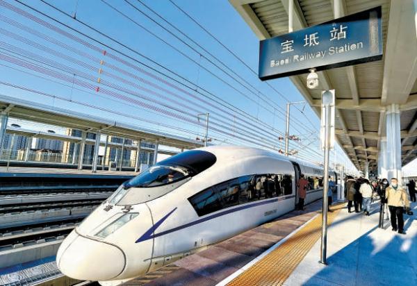 京唐、京滨城际铁路的开通大大增加了京津冀一小时交通圈的范围。