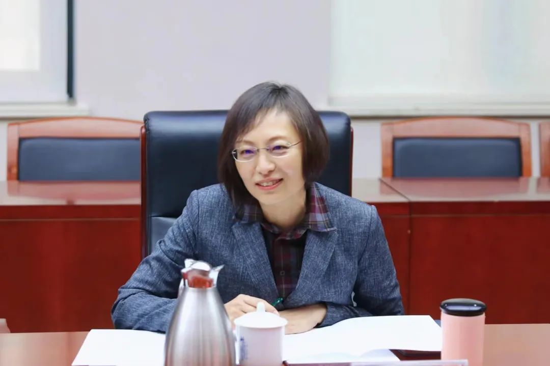 在市政府参事室(市文史馆)党组书记王素江,市政府参事室主任李昕及