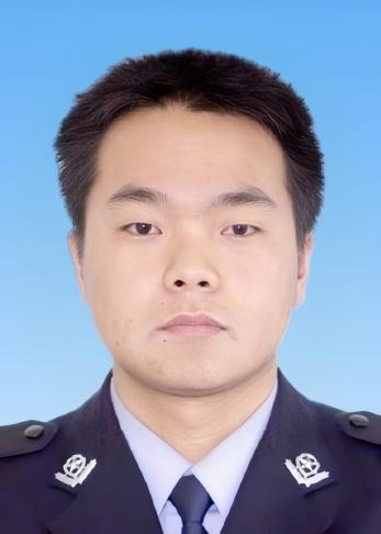 罗云龙