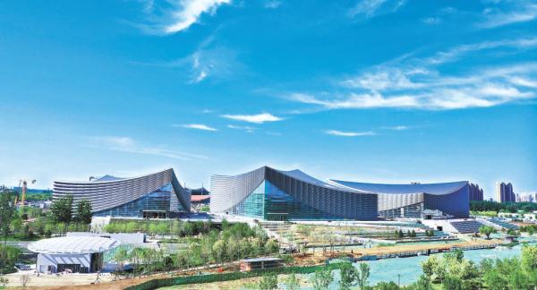 城市副中心三大建筑2023年年底前全面完工并具备投用条件。