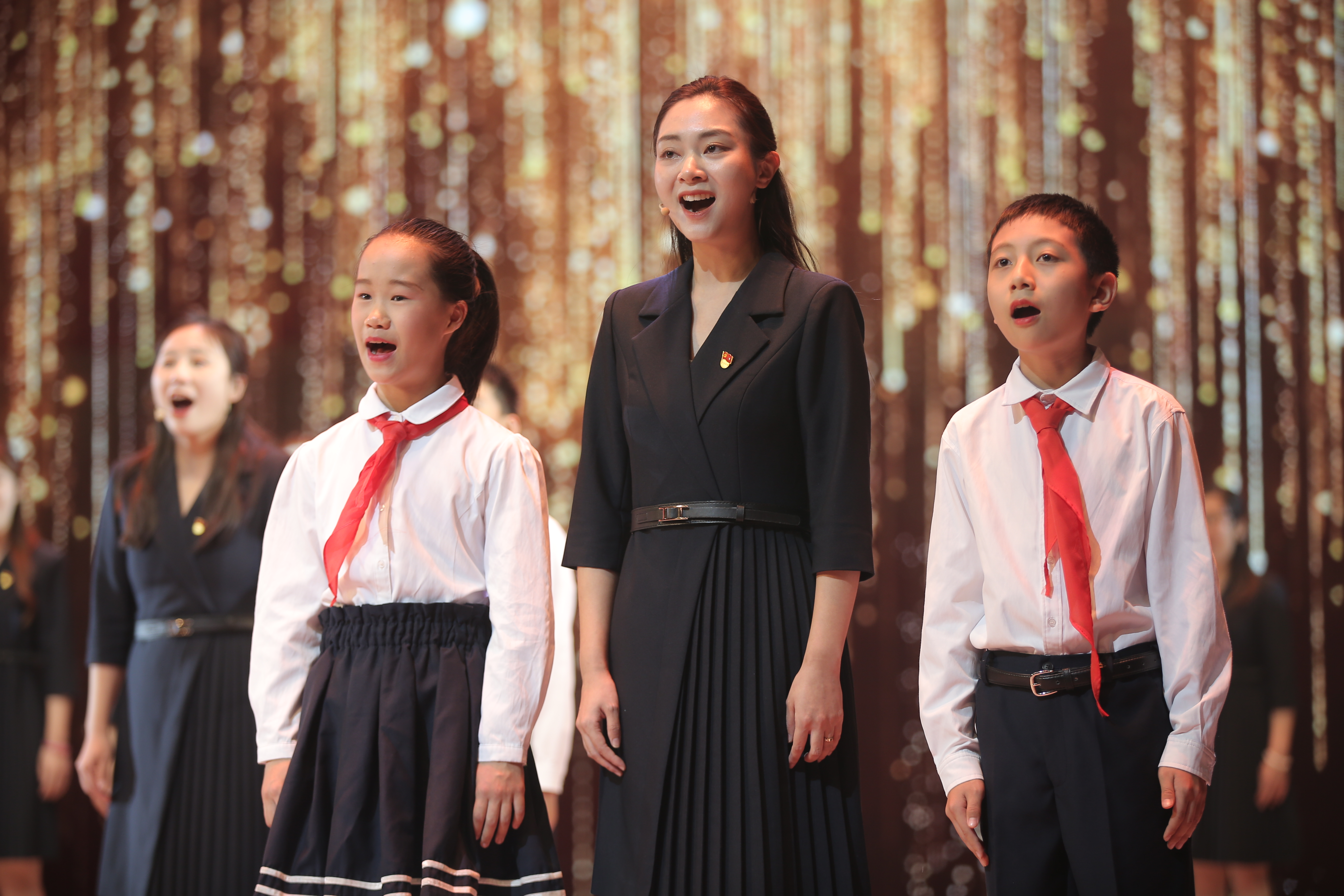 “美育 美韵 美德” 2023年北京市中小学艺术教师教学能力提升与技能展示活动成功举办