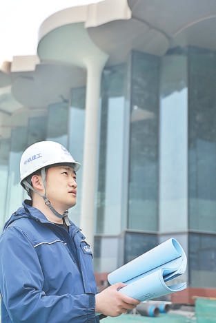 北京城市图书馆建设者王国鹏。