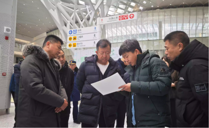 重点战区管委会领导检查调度北京朝阳站、北京丰台站交通枢纽开通筹备工作