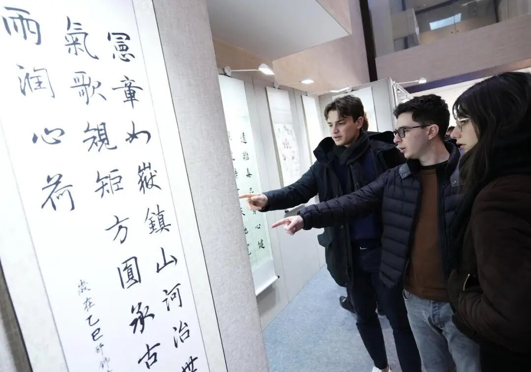 丰台区：首部法治宣传教育法主题京歌亮相