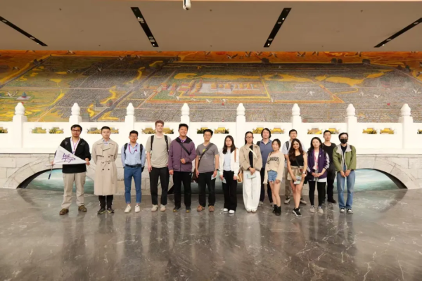 活动参与者合影