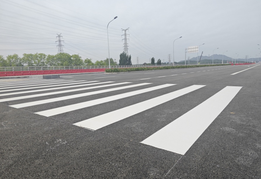 通车、固堤、焕新!永定河堤防再“升级” 通车、固堤、焕新!永定河堤防再“升级”