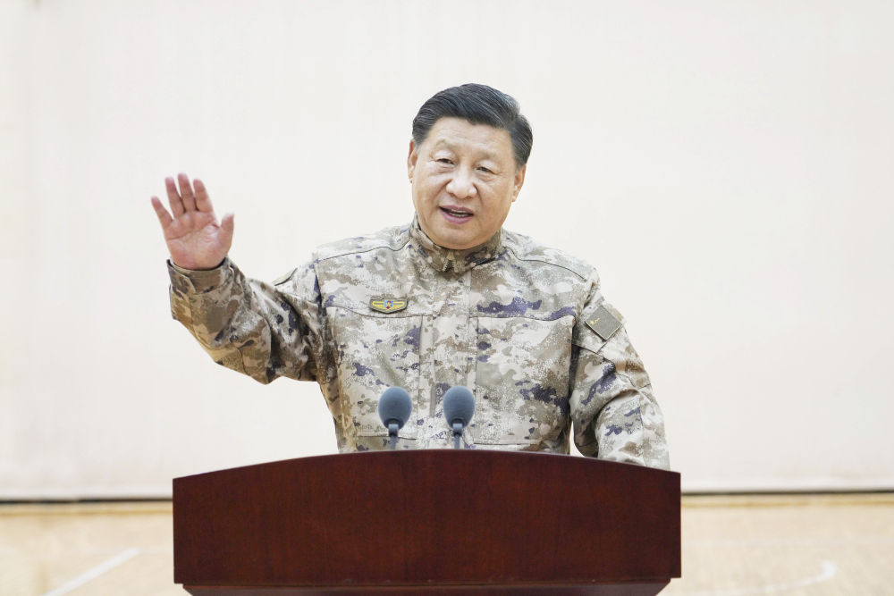 2022年11月8日，习近平视察军委联合作战指挥中心并发表重要讲话。