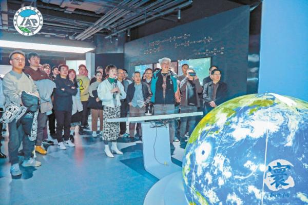 11月17日，我国首个具有自主知识产权的“完整”地球系统模式CAS-ESM2.0发布。