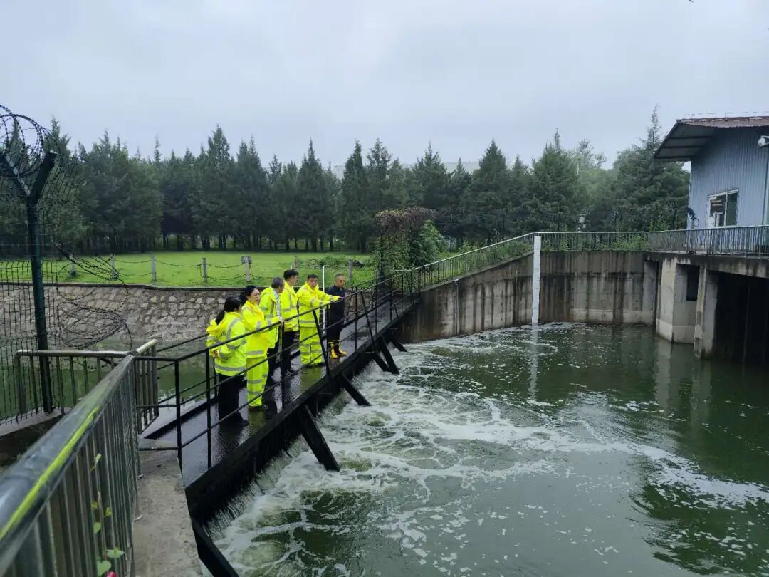 防汛进行时 北京市重点站区全力应对强降雨天气 防汛进行时 北京市重点站区全力应对强降雨天气