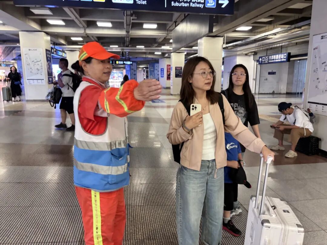防汛进行时 北京市重点站区全力应对强降雨天气 防汛进行时 北京市重点站区全力应对强降雨天气