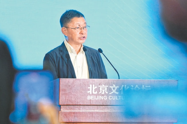 中国作协副主席、四川省作协主席阿来